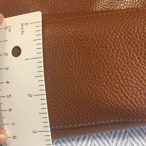 Coach Classic Shoulder BAG with Dust Bag, Brown Pebbled leather Adjustable strap - Picture 11 of 16